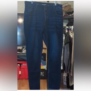 👖✨ Red Bottoms Dark Wash Stretch Jeans | Women’s Size 18 | Like New ✨👖